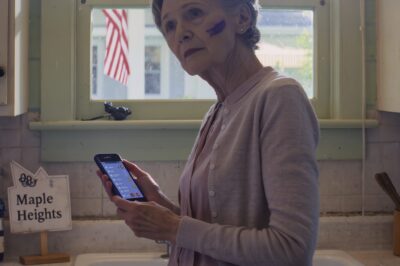 ‘Stay away from us.’ My daughter pushed me. I texted back ‘Okay,’ and quietly turned off all the money that had kept her shiny new home alive—and five hours later my phone lit up with 30 missed calls.